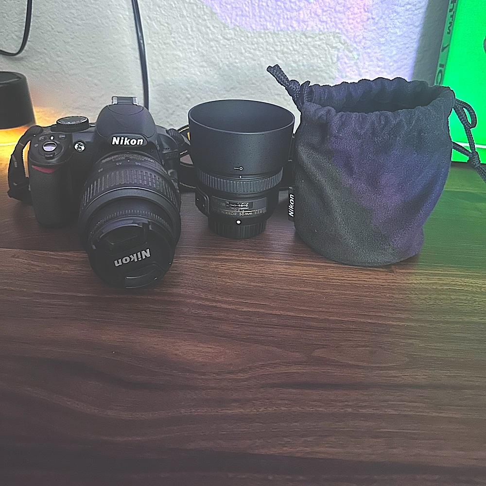 Nikon D3100